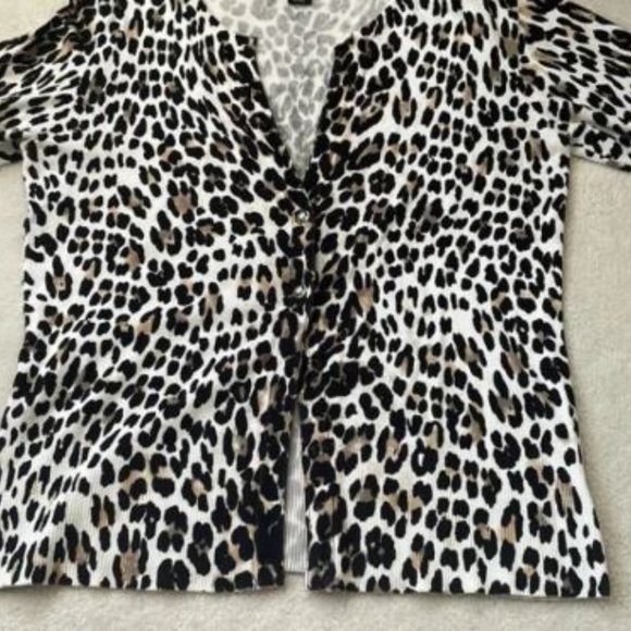 Leopard Print Button-Front Cardigan - Picture 9 of 12